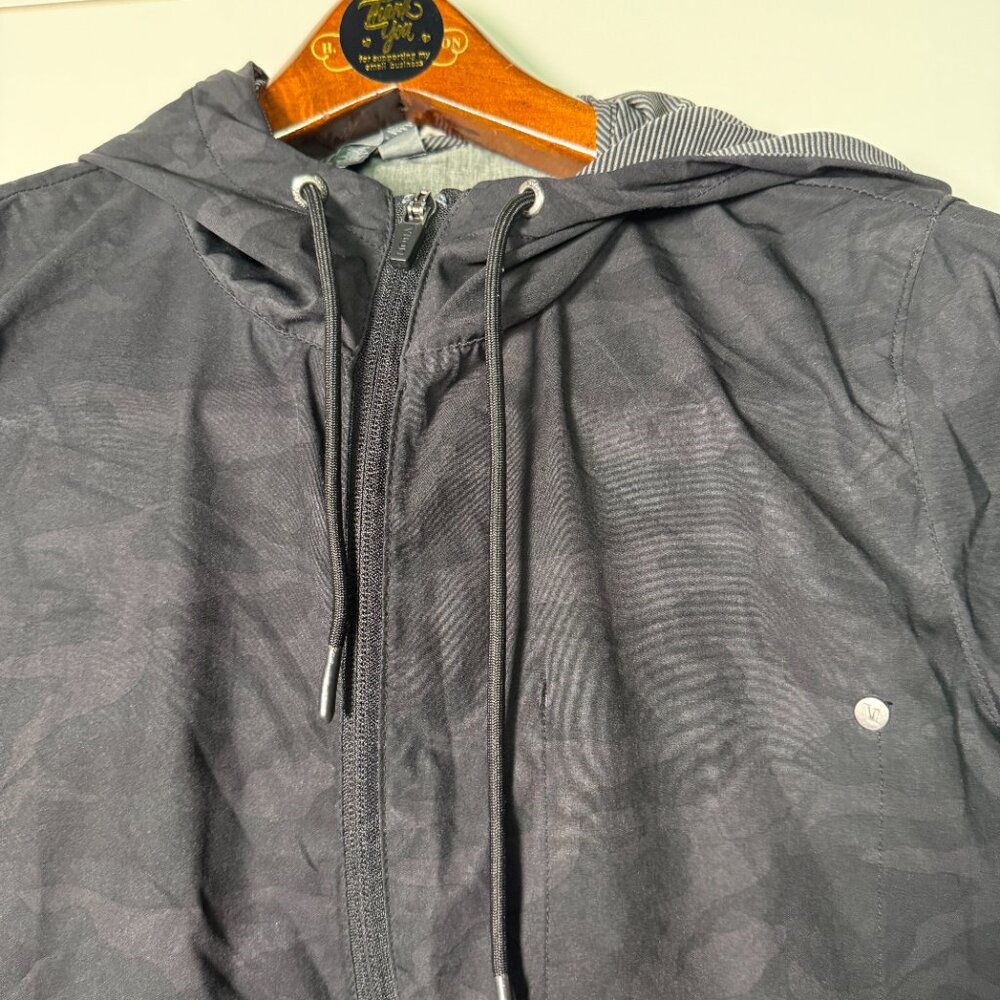 Vuori Full Zip Hooded Black Camo Jacket Size Small - Picture 5 of 14
